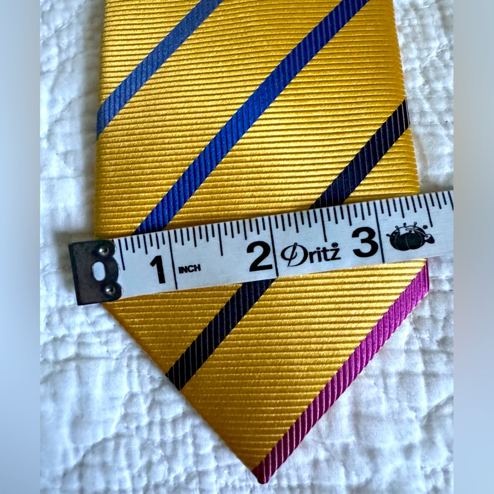 Haines & Bonner of London Tie 🦋 - Picture 3 of 7